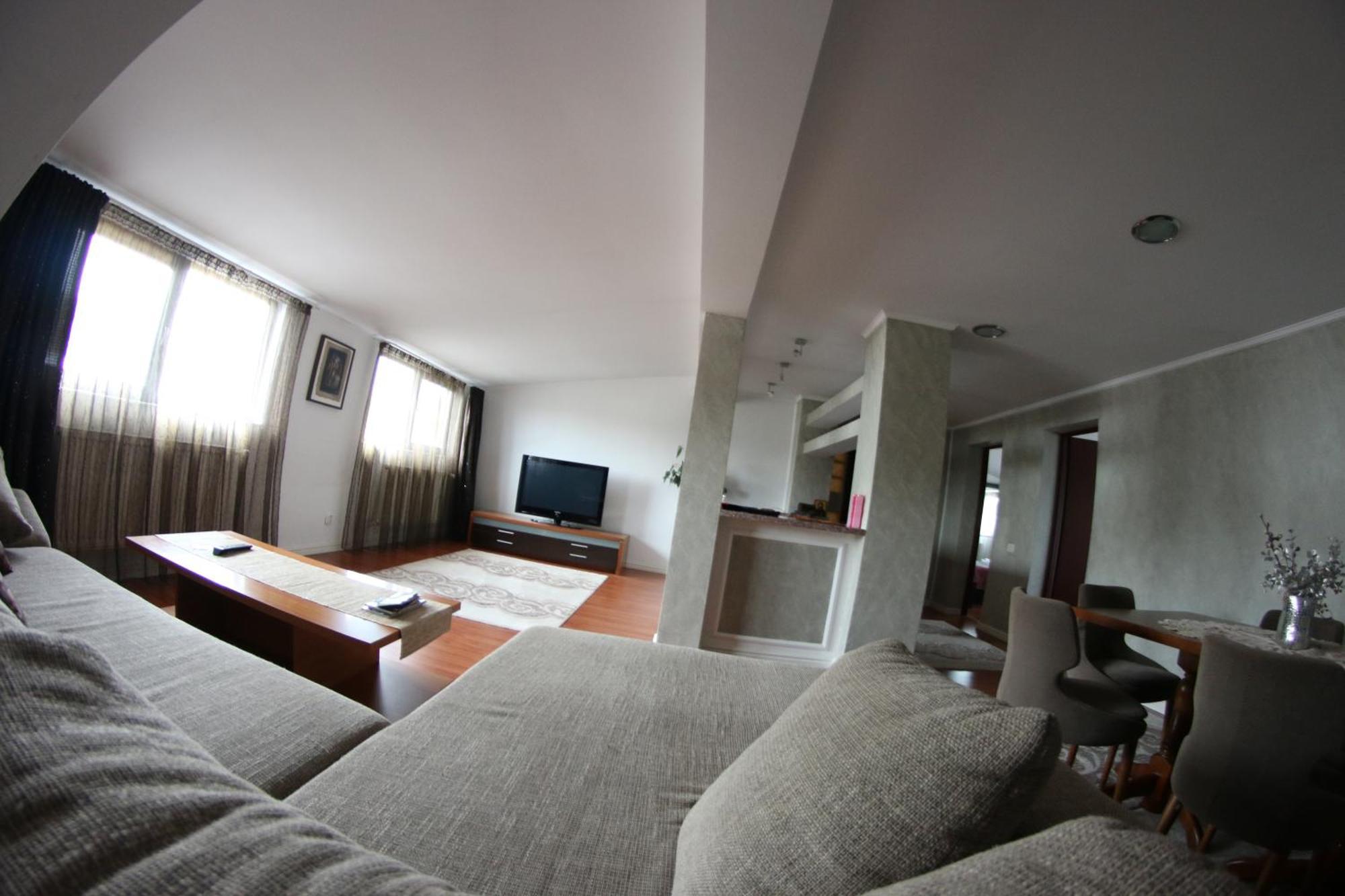 Casa Bucovineana Otel Suceava Dış mekan fotoğraf